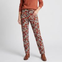 شلوار جین زنانه اسمارا طرح گل مدل شلوار جین زنانه اسمارا طرح گل چند رنگ - تصویر ۱